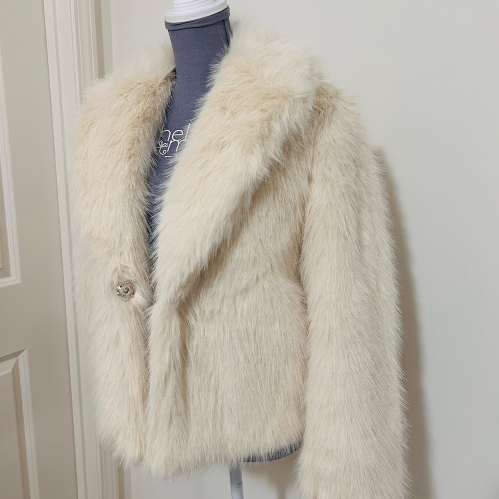 A New Day Cream Teddy Jacket - Picture 4 of 8